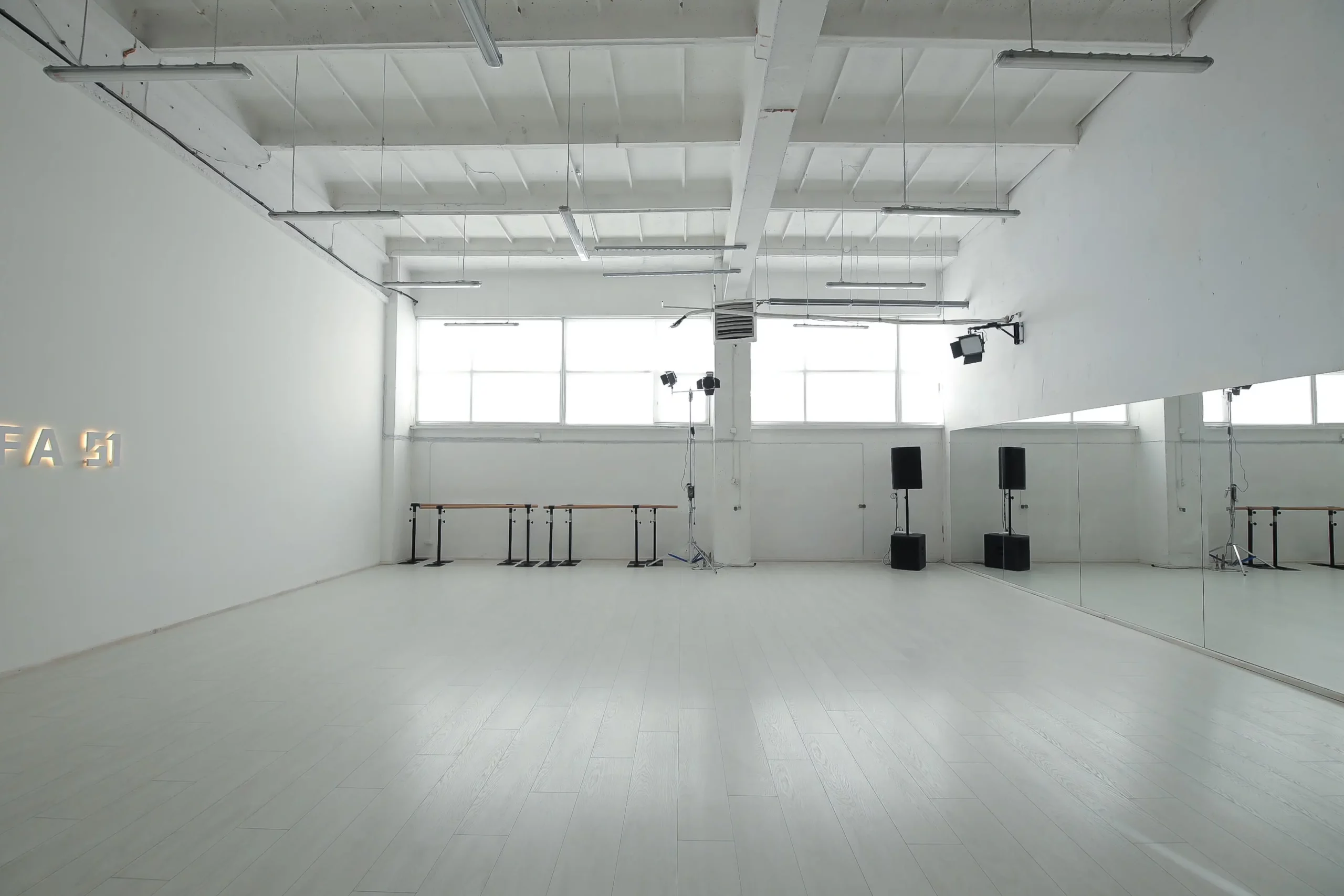 SALA 1 GROMADZKA (3)